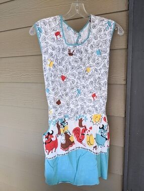 Vintage 1950's Full Kitchen Apron Barnyard Print